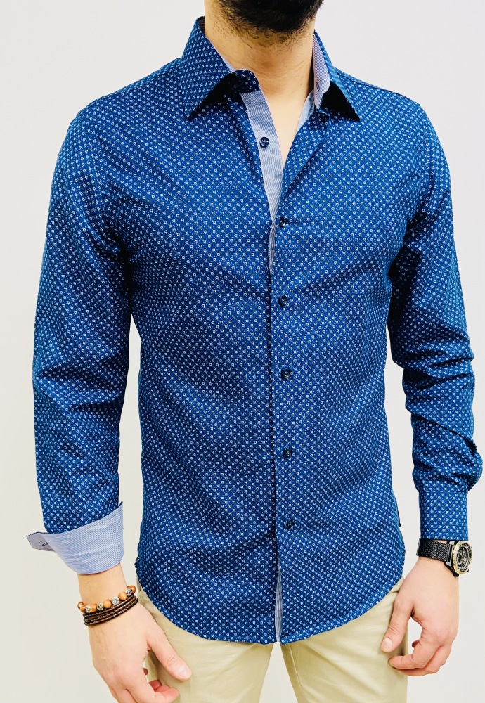 chemise bleu avec petit carreaux