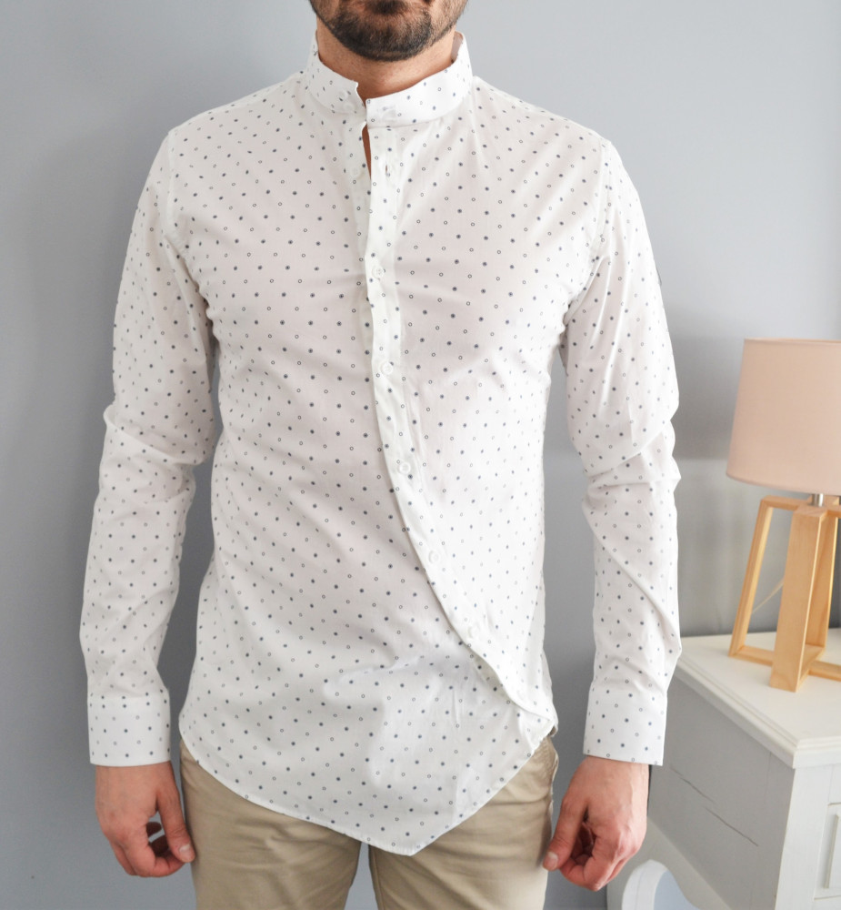 chemise homme blanche asymétrique motif petit ronds