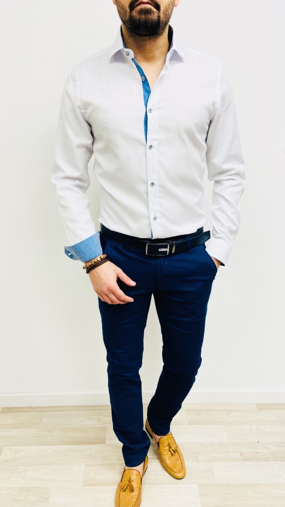 chemise homme blanche avec revers bleu