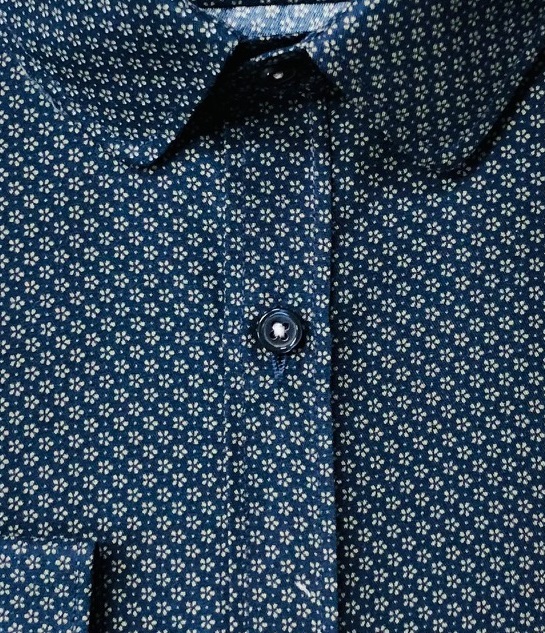 chemise homme bleu marine à petites fleurs bleu