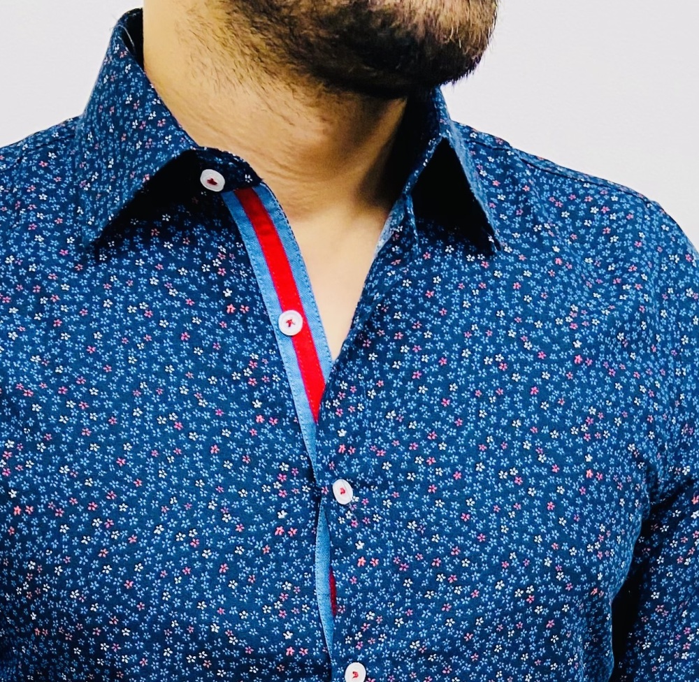 chemise homme bleu marine à petites fleurs bleu