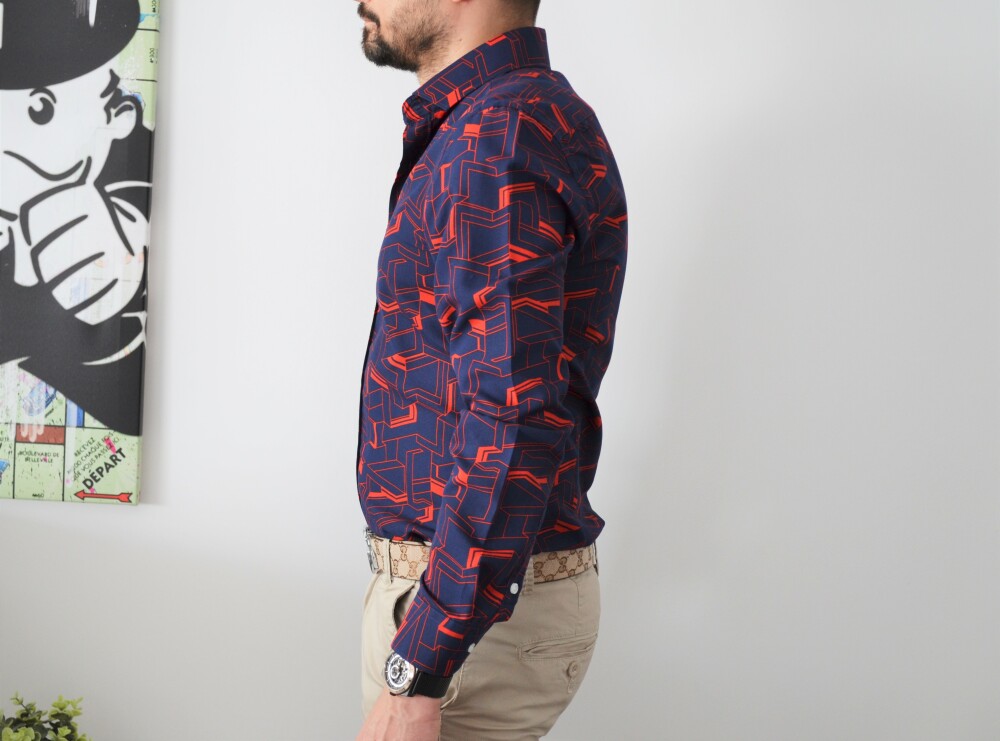 chemise homme bleu avec motifs rouge