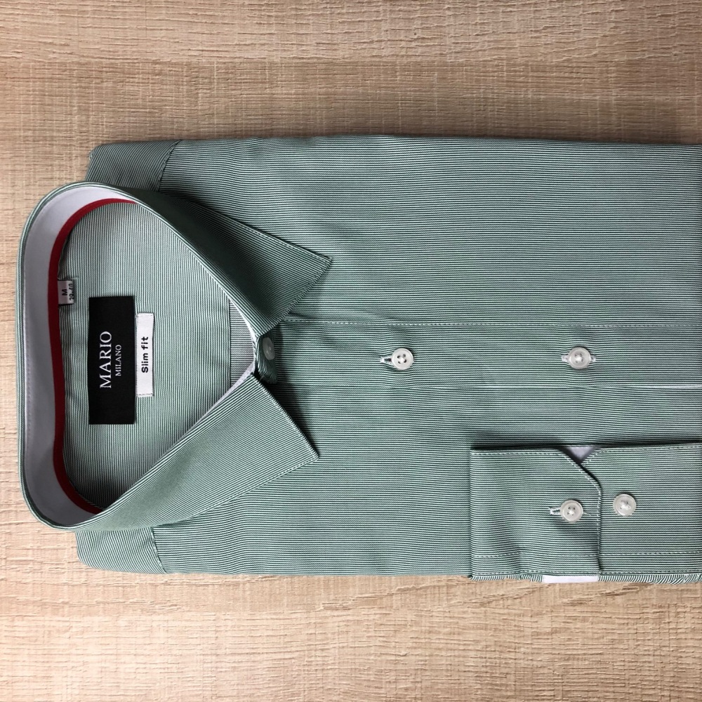 chemise homme verte à fines rayures