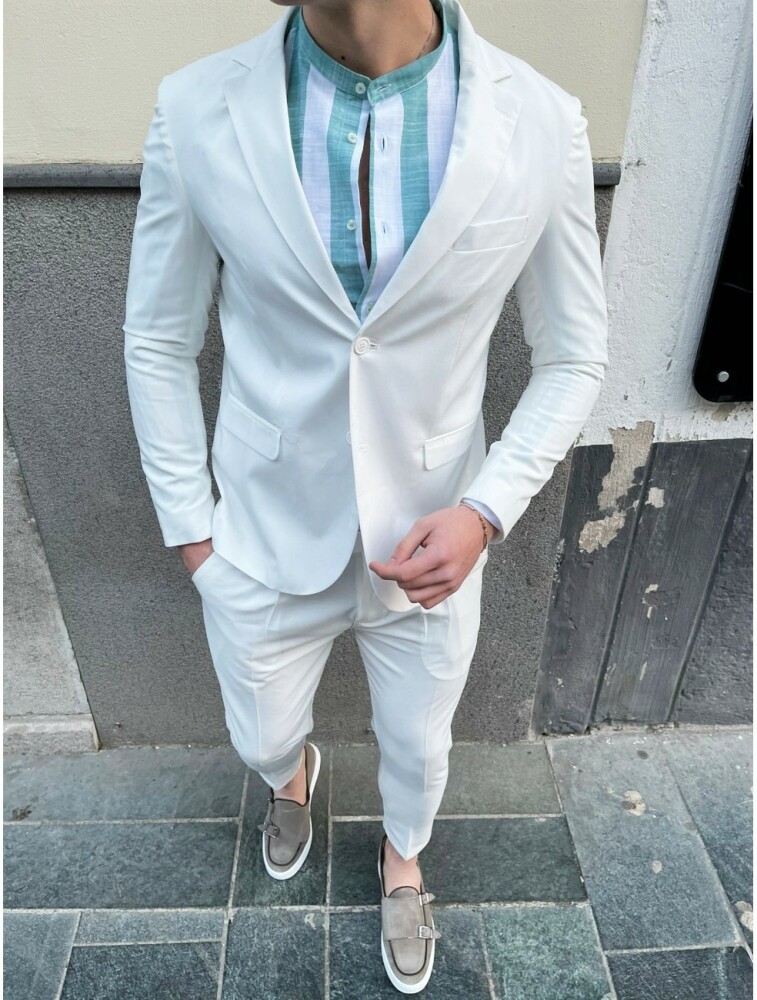 Costume de mariage blanc chic slim