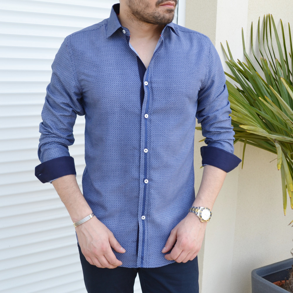 Chemise bleu avec bande satin