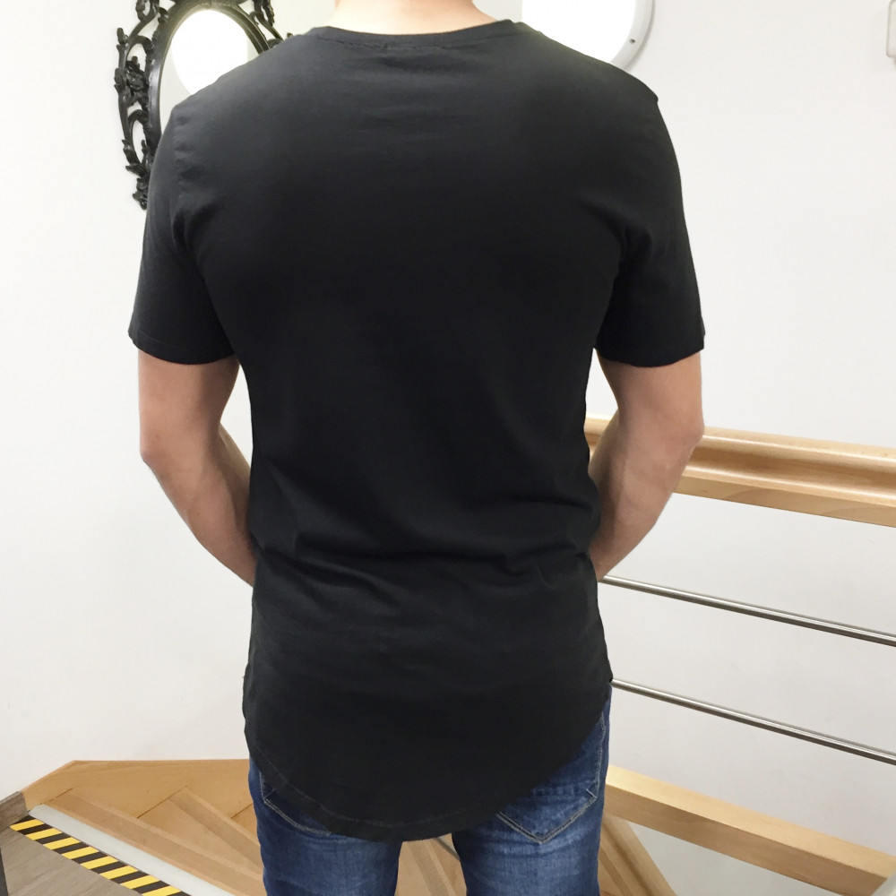 T-shirt noir oversize Mario Milano