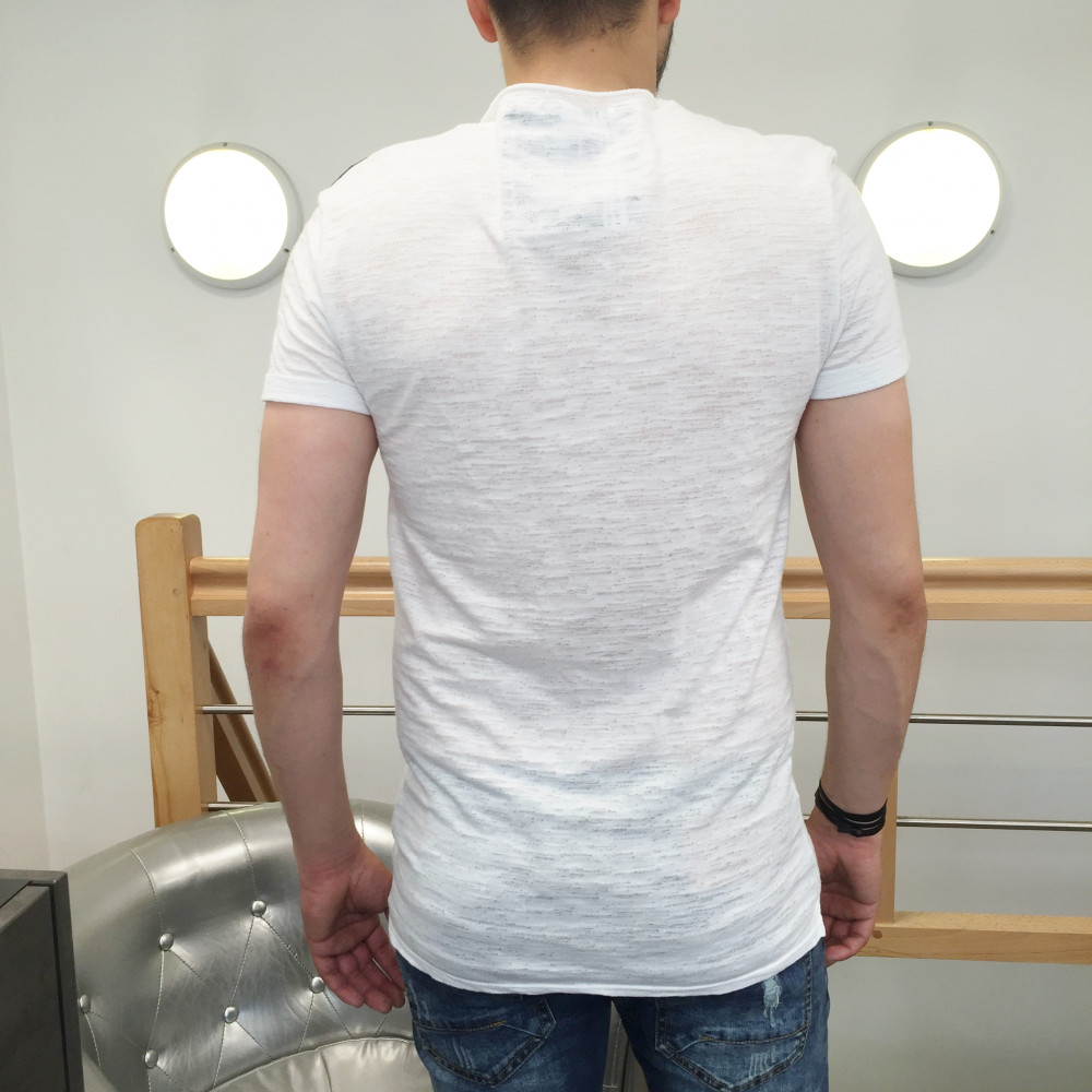 T-shirt homme blanc à poche bleu