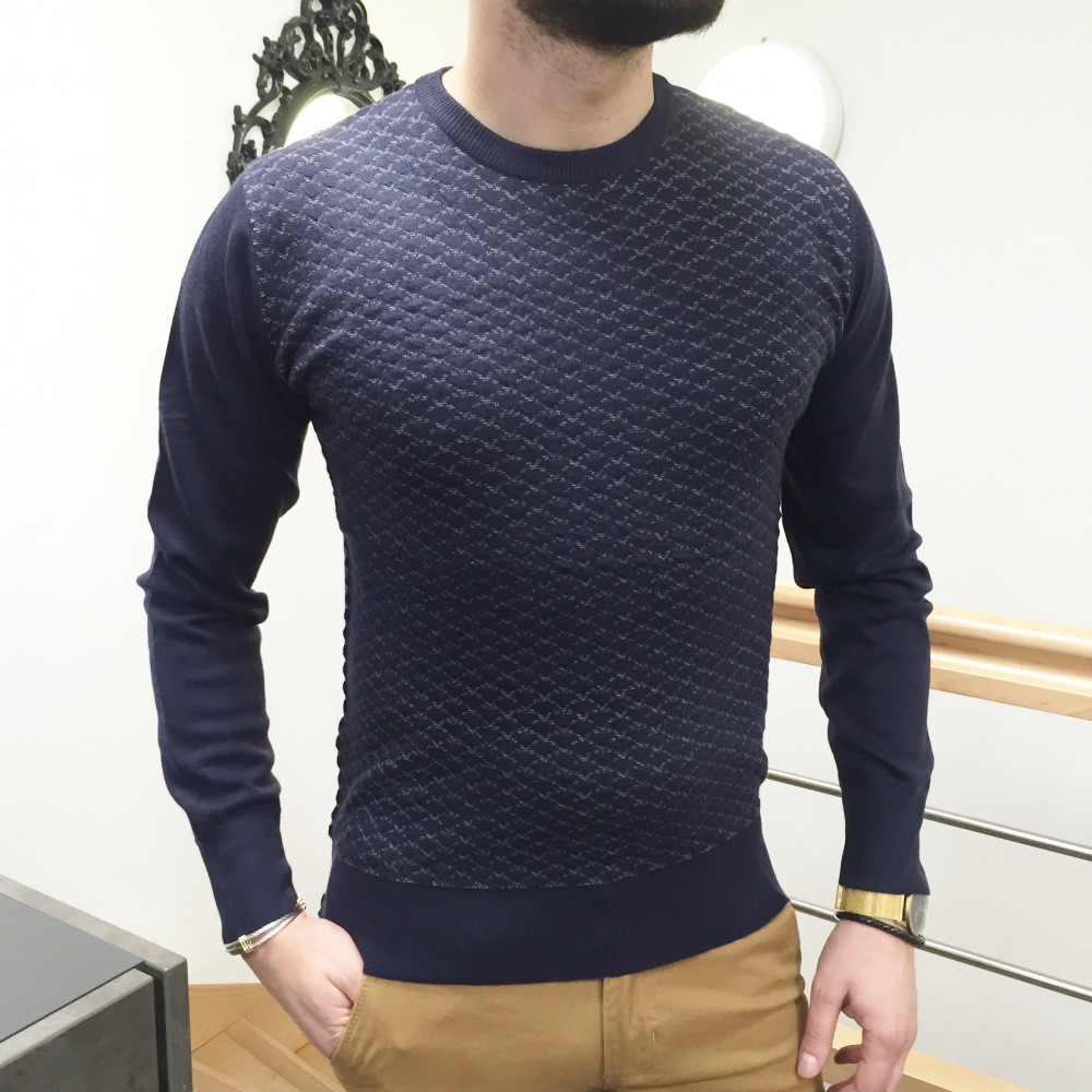 Pull bleu marine avec zip