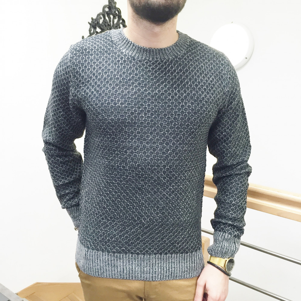 Pull gris chiné en grosse maille