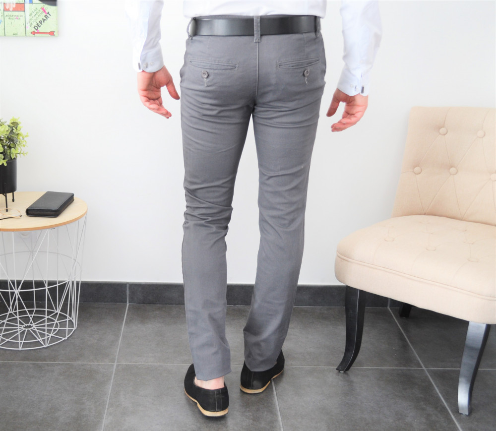 Pantalon chino gris anthracite