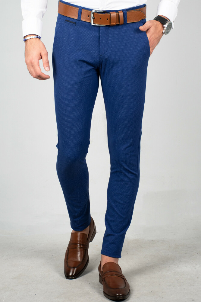 Pantalon slim bleu roi à petit motifs