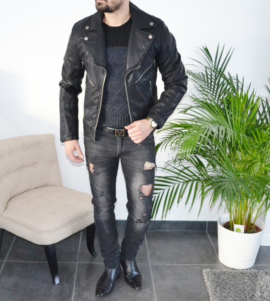 Perfecto noir chic et tendance slim