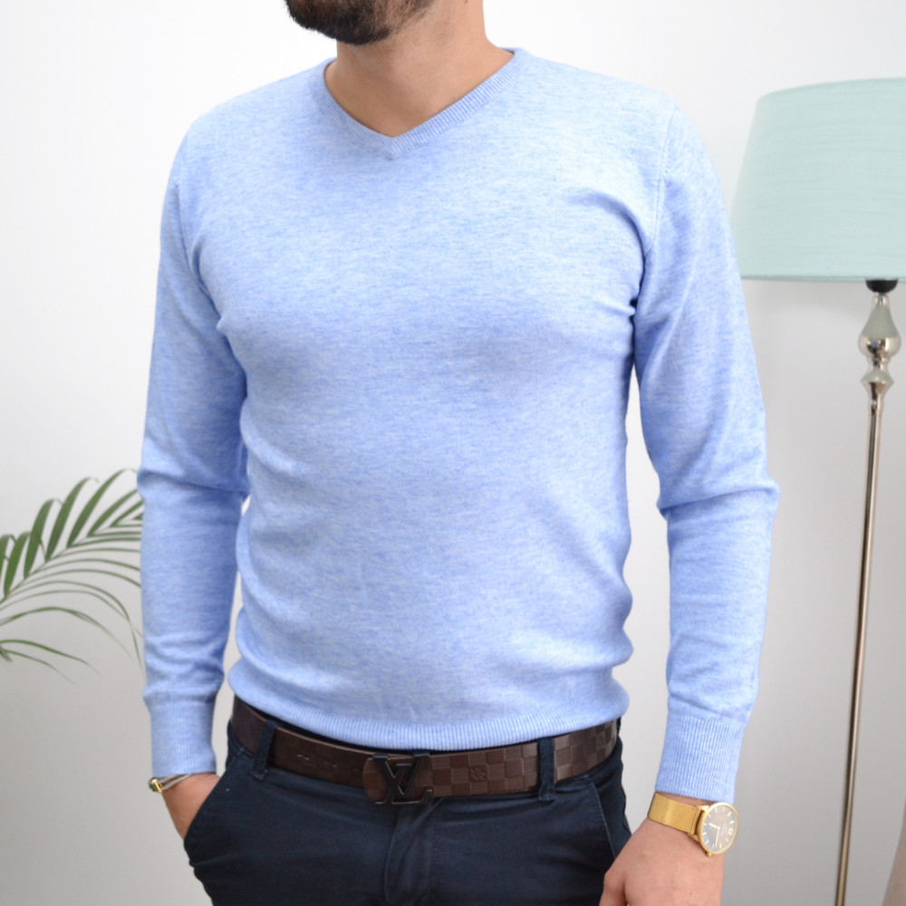 Pull bleu ciel col V basic slim