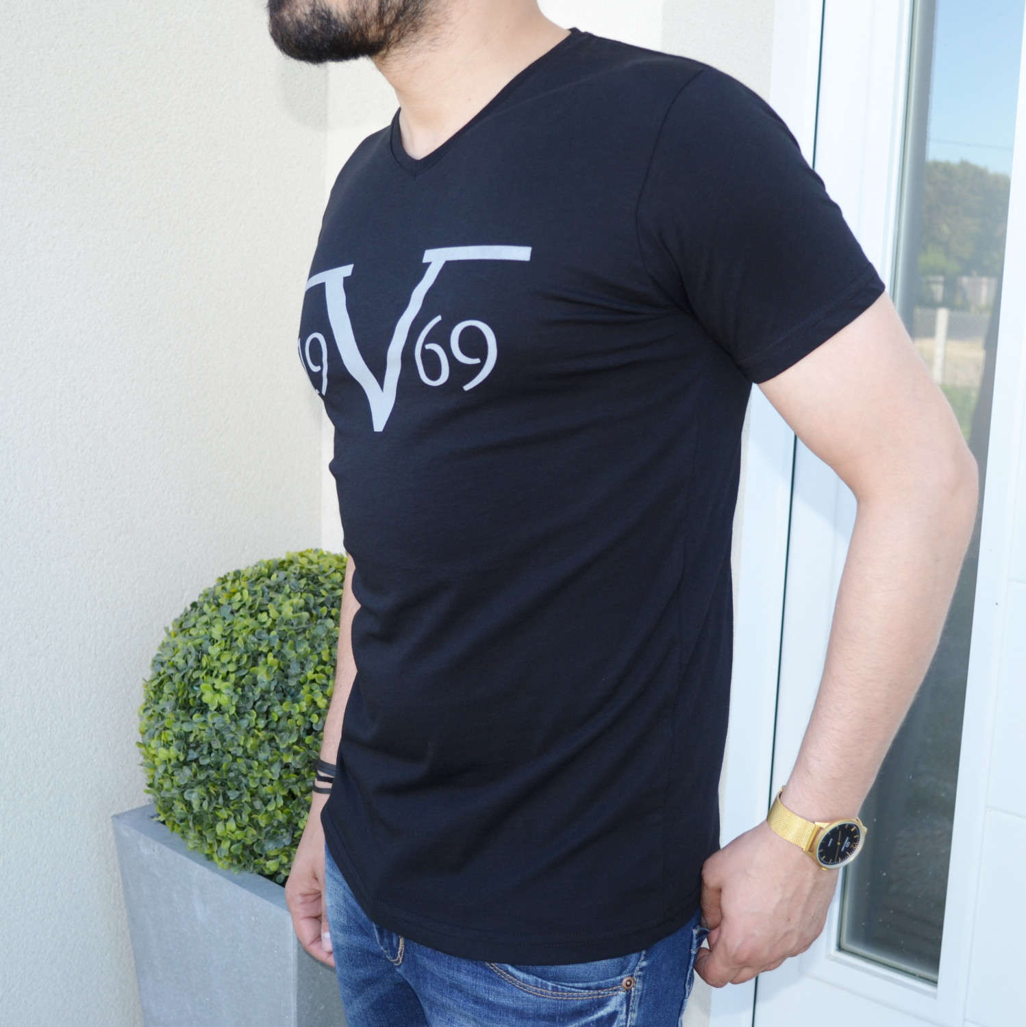 T shirt homme noir versace 1969 coupe slim avec logo imprime face avant