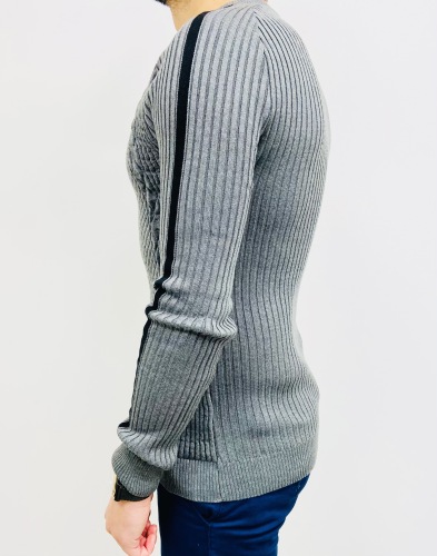 Pull homme gris avec bande noire